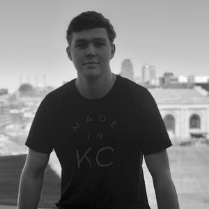 Meet your Posher, Thomas